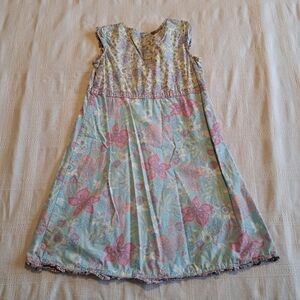 Hanna Andersson girls size 120 or 6-7 light floral dress, muted colors